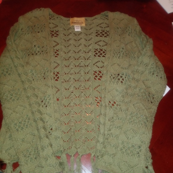 Girls Sweater - Picture 2 of 5